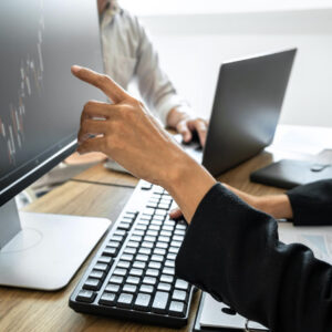 MT5 Web Terminal vs Desktop: Which is Better for Filipino Traders?
